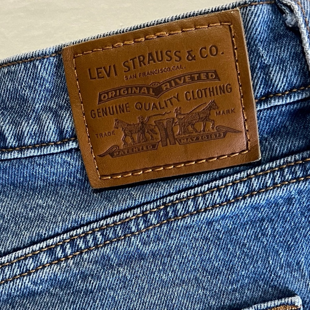 Levi Ribcage Straight Jeans High Rise - Picture 4 of 6